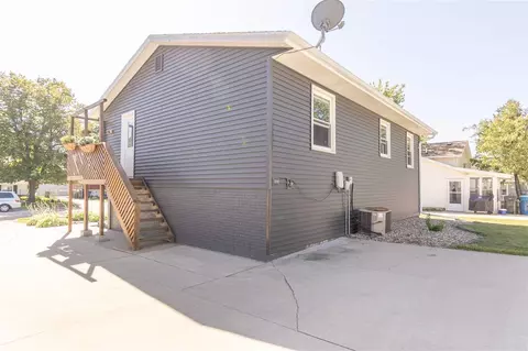 1122 Fleur Dr, Waterloo, IA 50701 photo 20
