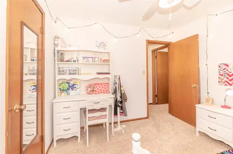 1122 Fleur Dr, Waterloo, IA 50701 photo 15