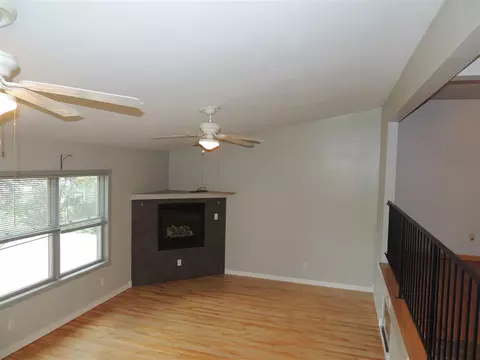1521 E Mitchell Ave, Waterloo, IA 50702 photo 18