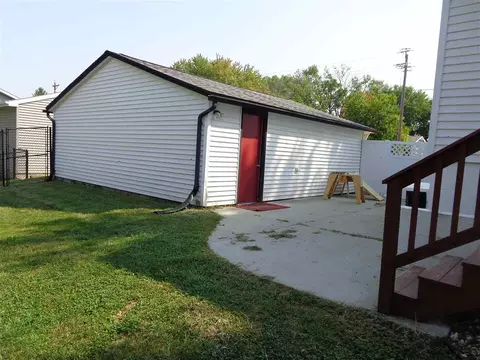 740 Progress Ave, Waterloo, IA 50701 photo 18