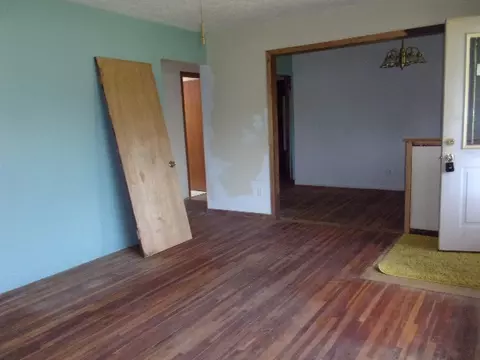 811 A, Sumner, IA 50674 photo 3