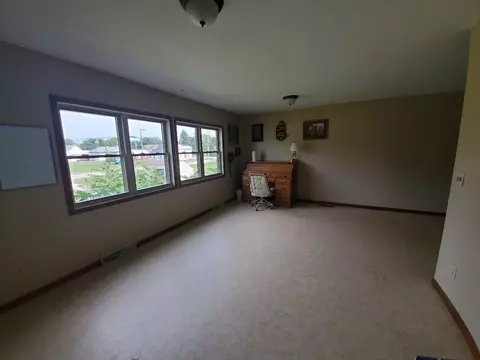 12615 Maple St, Eldorado, IA 52175 photo 12