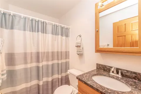 802 Sonya Dr, Waterloo, IA 50702 photo 17