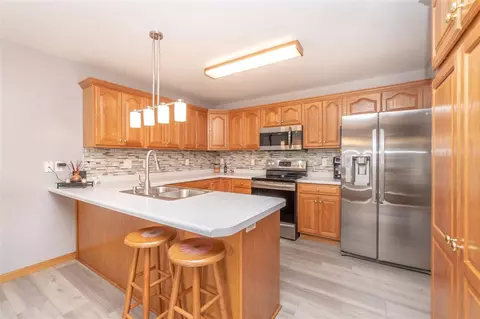 802 Sonya Dr, Waterloo, IA 50702 photo 9
