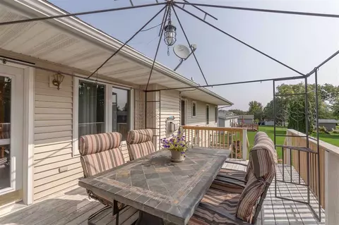 802 Sonya Dr, Waterloo, IA 50702 photo 27