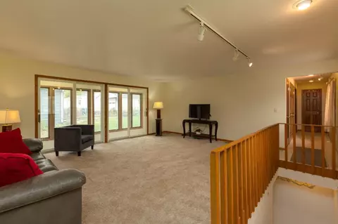 142 Vincent, Waterloo, IA 50701 photo 10
