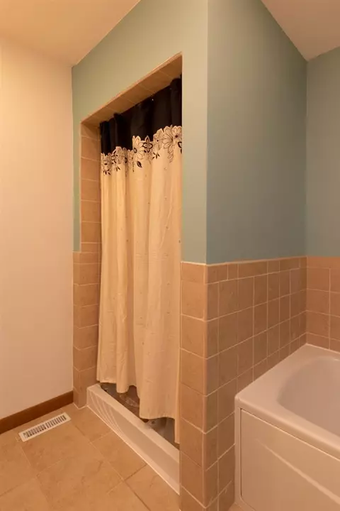 142 Vincent, Waterloo, IA 50701 photo 14