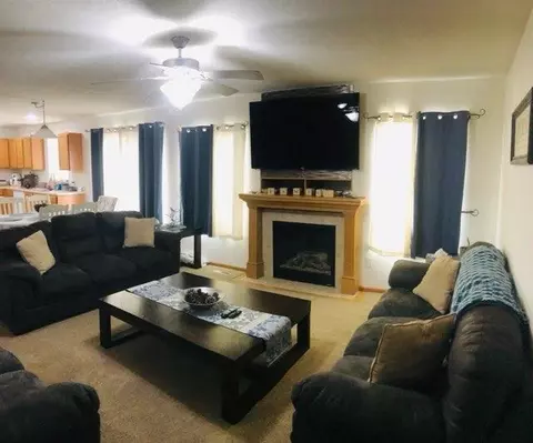 5008 Millenium Dr, Cedar Falls, IA 50613 photo 6