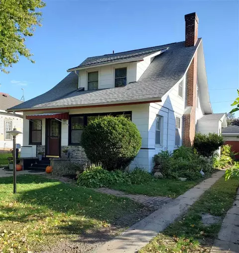 607 3rd Ave E, Cresco, IA 52136 photo 2