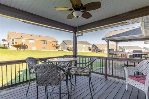 734 Grindstone Cir, Waterloo, IA 50702 photo 19