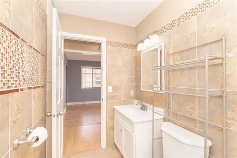 1845 E Ridgeway Ave, Waterloo, IA 50702 photo 13