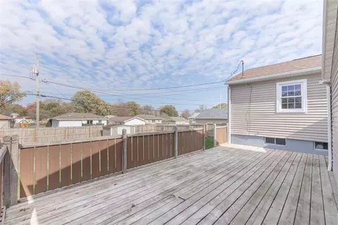 1845 E Ridgeway Ave, Waterloo, IA 50702 photo 22