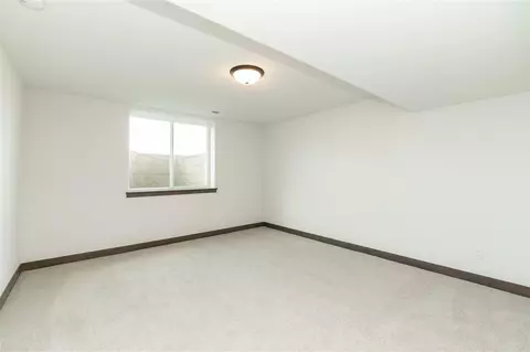 1107 Partridge Ln, Waterloo, IA 50701 photo 29