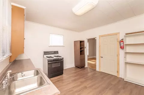 704 Bluff St, Cedar Falls, IA 50613 photo 10