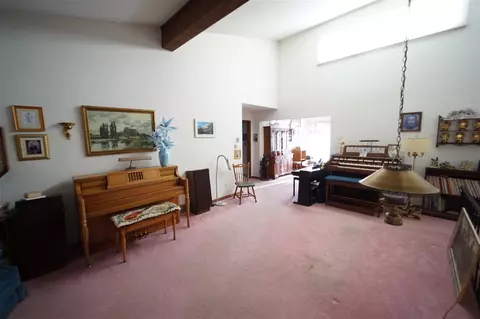 843 Olympic Dr, Waterloo, IA 50701 photo 3
