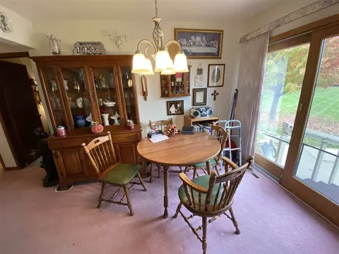 843 Olympic Dr, Waterloo, IA 50701 photo 5