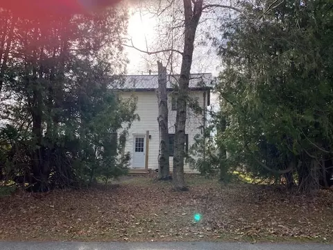 322 E Grv, Shell Rock, IA 50670 photo 1