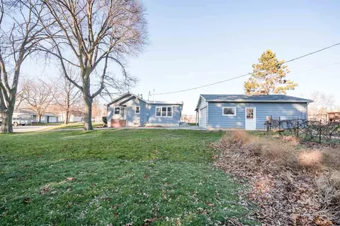 705 Mill St, Traer, IA 50675 photo 4