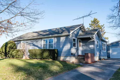 705 Mill St, Traer, IA 50675 photo 2
