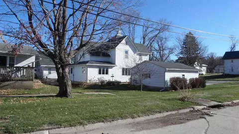 501 4th St, Gladbrook, IA 50635 photo 21