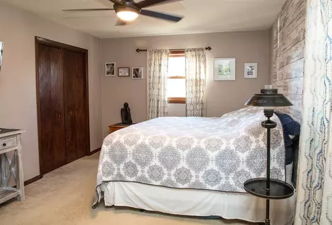 306 Lambeth Rd, Waterloo, IA 50701 photo 22