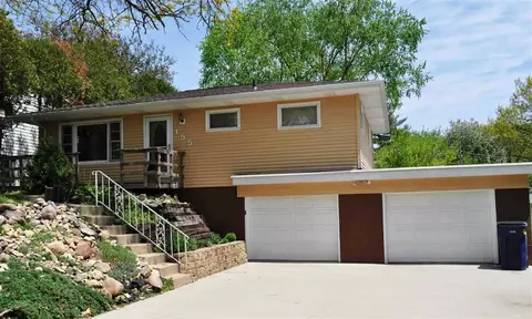 155 Letsch Rd, Waterloo, IA 50701 photo 1