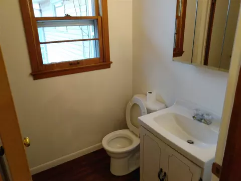155 Letsch Rd, Waterloo, IA 50701 photo 9