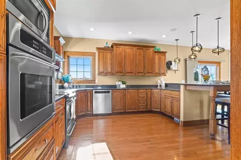 3222 Pendleton Dr, Cedar Falls, IA 50613 photo 7