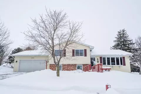 4103 Sable Ln, Cedar Falls, IA 50613 photo 1