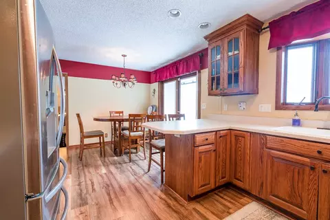4103 Sable Ln, Cedar Falls, IA 50613 photo 9
