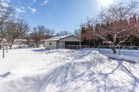 137 Vincent Rd, Waterloo, IA 50701 photo 14