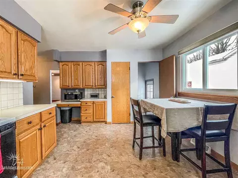 149 Vincent Rd, Waterloo, IA 50701 photo 10
