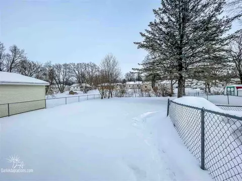 149 Vincent Rd, Waterloo, IA 50701 photo 4