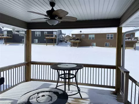 732 Grindstone Cir, Waterloo, IA 50702 photo 8