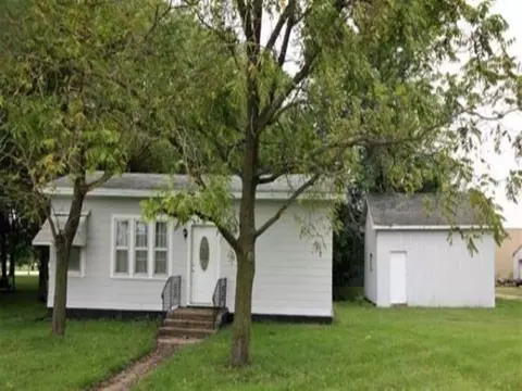 105 Washington St, Ryan, IA 52330 photo 1