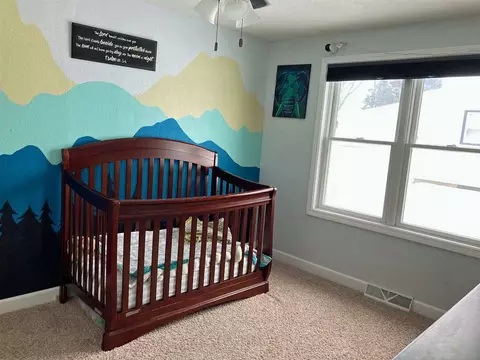 210 Eagle St, Denver, IA 50622 photo 13