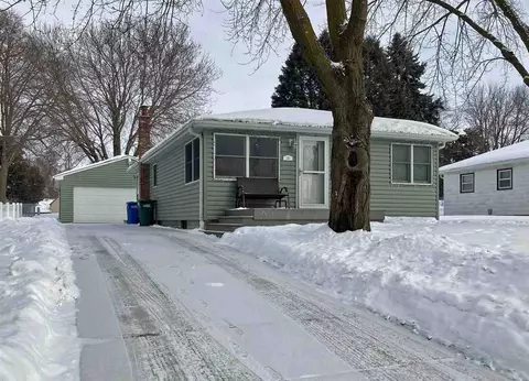 210 Eagle St, Denver, IA 50622 photo 1