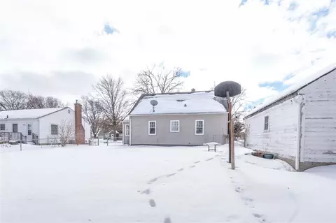 135 Cornwall, Waterloo, IA 50702 photo 25