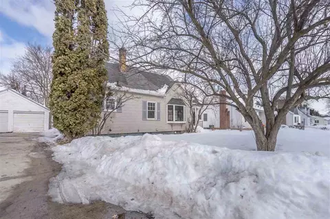 135 Cornwall, Waterloo, IA 50702 photo 1