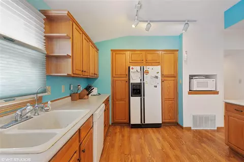 1027 Triangle Dr, Shell Rock, IA 50670 photo 7