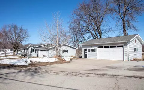 1022 Triangle Dr, Shell Rock, IA 50670 photo 28