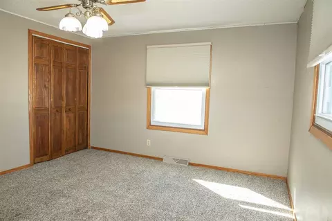 1022 Triangle Dr, Shell Rock, IA 50670 photo 18