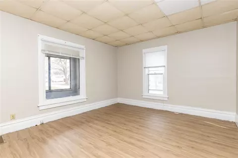 1003 Bertch Ave, Waterloo, IA 50702 photo 7