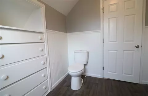 815 E Ridgeway Ave, Waterloo, IA 50702 photo 10