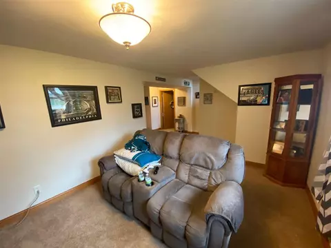 1052 Fleur Dr, Waterloo, IA 50701 photo 14