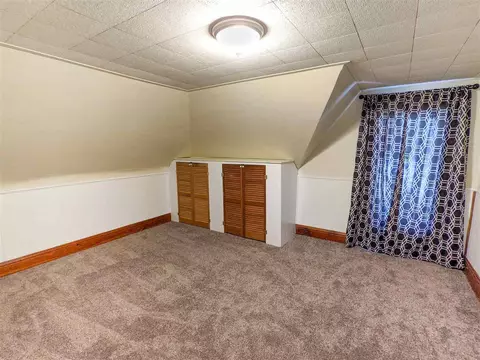 236 E 5th St, Readlyn, IA 50668 photo 25