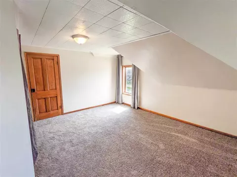 236 E 5th St, Readlyn, IA 50668 photo 22