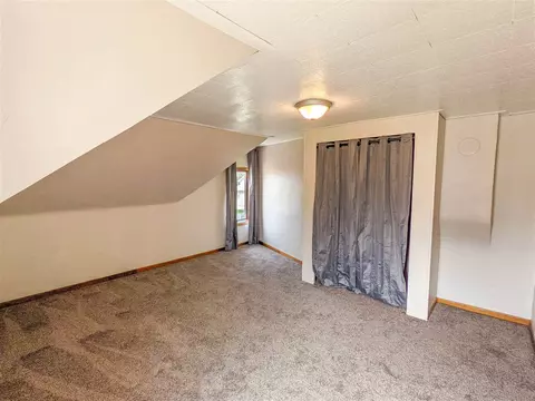 236 E 5th St, Readlyn, IA 50668 photo 21