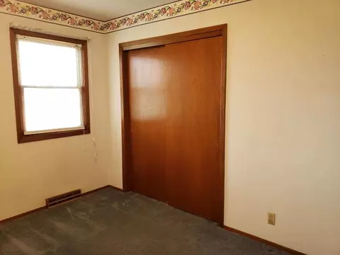 5050 Eldora Ct, Waterloo, IA 50701 photo 13