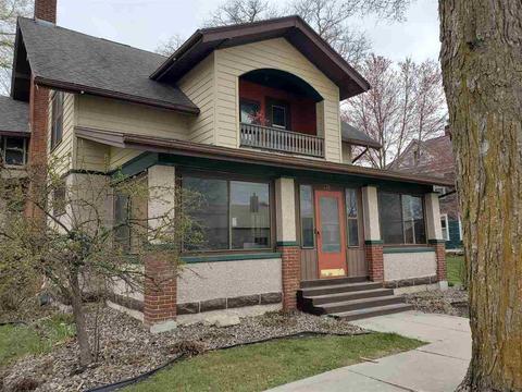 331 E 3rd Ave, Cresco, IA 52136 photo 1